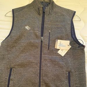 Gray best with navy trim. Size medium.